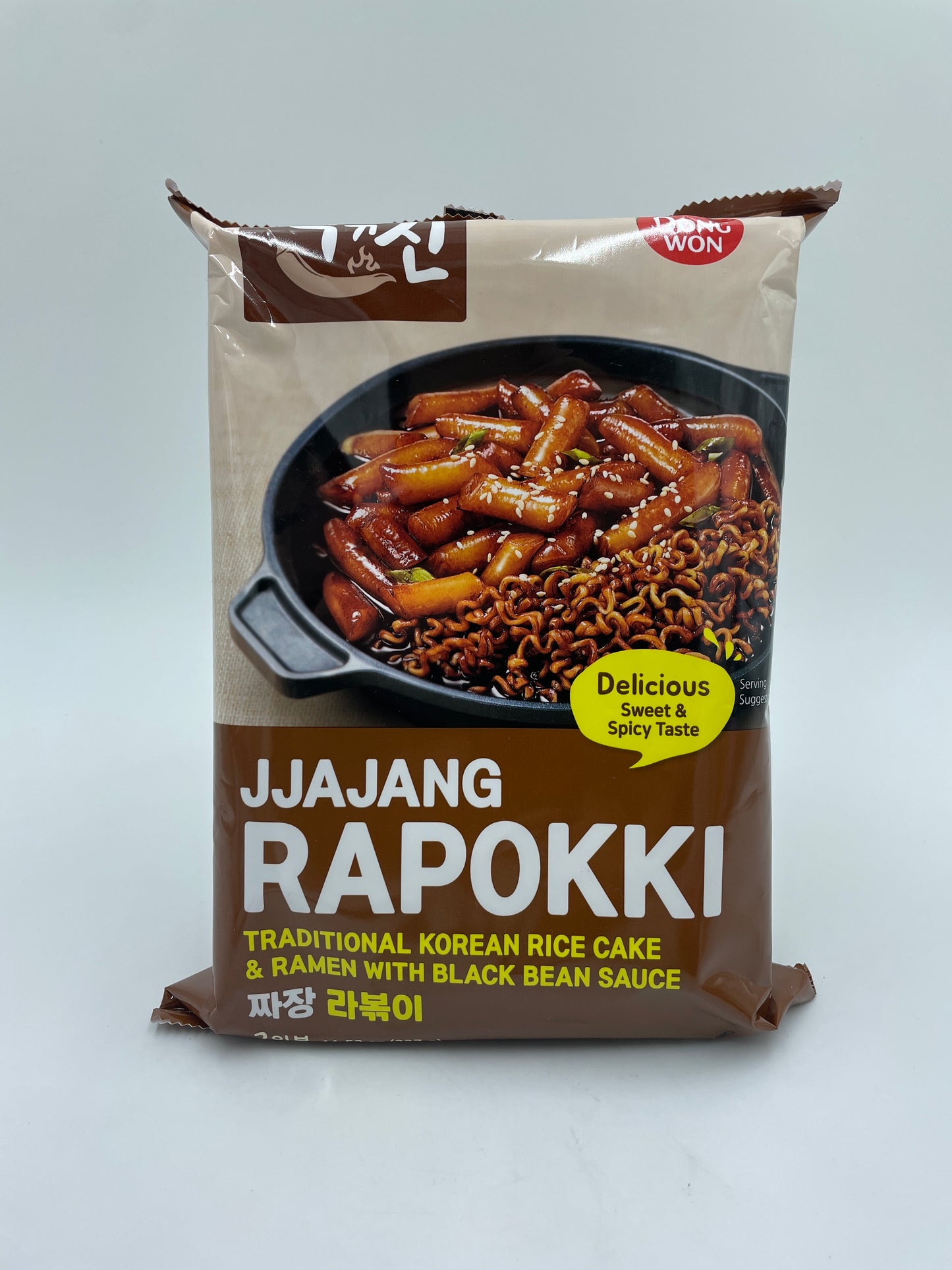 Jjajang Rapokki Traditional Korean Rice Cake & Ramen With Bean Sauce
