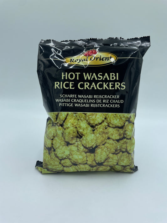 Rijstknapper med hot wasabi-smag fra Royal Orient, sprøde snacks med grønne wasabi-pasta og lyse knapper