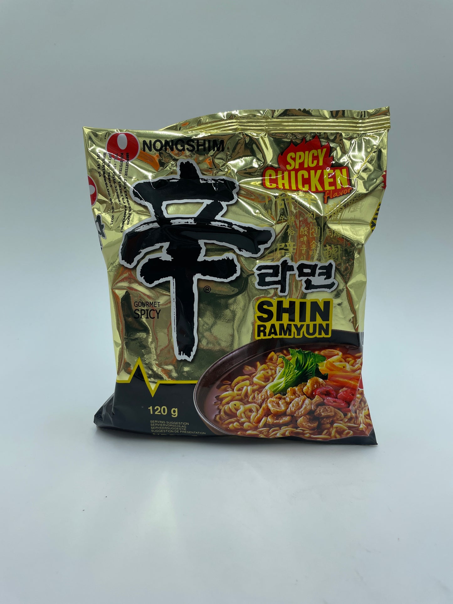 Instant Shin Ramyum Chicken Flavor Gourmet Spicy Noodles