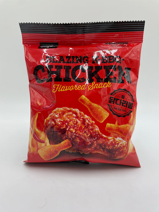 Kugelige snacks fra GUGEN med kyllingesmag, hot og krydret, formet som kyllingelår, klar til spisning.