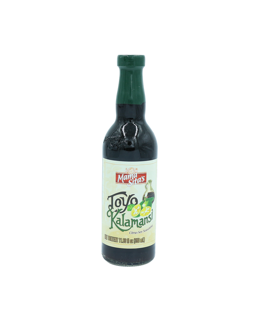 Toyo Kalamansi Citrus Soy Sauce fra MAMA SITA'S i en flaske med teriyaki-lignende sauce, klar til madlavning.